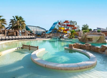 CAMPING CLUB LES TAMARIS 