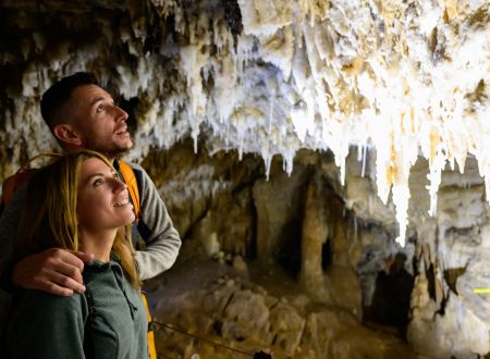 GROTTE DE LA FILEUSE DE VERRE 