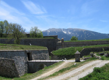 PLACE FORTE DE MONT LOUIS 