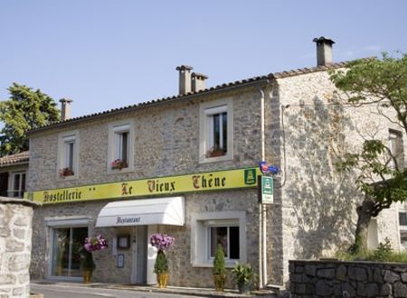 L'HOSTELLERIE DU VIEUX CHENE 