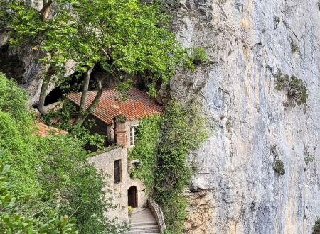 L’intégrale du Sentier Cathare à pied : de la mer à la montagne 