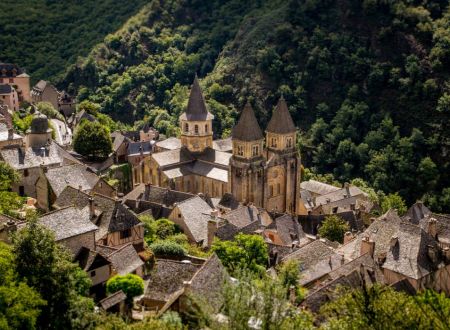 Chemin de Compostelle : Aumont Aubrac - Conques 