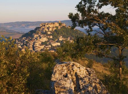 Bastides et Gorges de l’Aveyron à vélo 