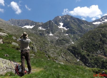 Immersion en nature et patrimoine - l'éveil des marmottes avec le Dahu Ariègeois 