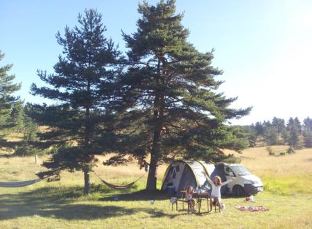 Camping - Domaine de Pradines 