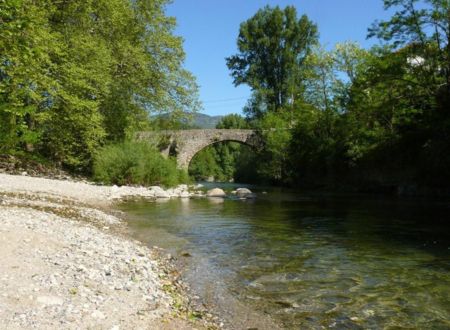 Camping de mon Village d'Avèze, Le Pont Vieux 