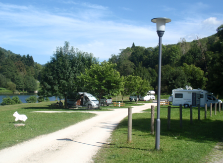 Aire d'accueil et de services camping-cars de Bonac-Irazein 