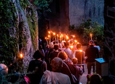 Visite contée Hautpoul aux flambeaux 