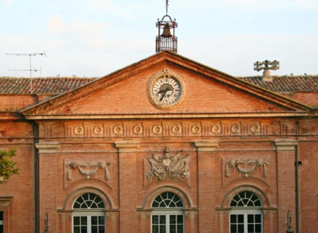 L’Hôtel de ville, de sa construction à sa récente restauration - Place d'Hautpoul 