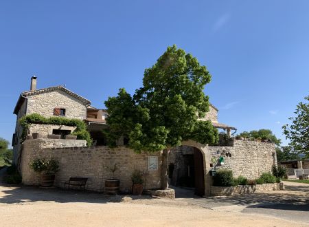 Gîtes Le Mas de Linde : La Rouveyrasse 