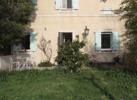 Aigues-Mortes-Gard- Appartement de plain pied en Camargue 