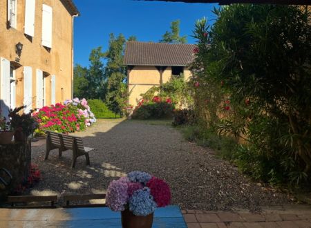 Gîte Domaine de Rébert - 14 personnes 
