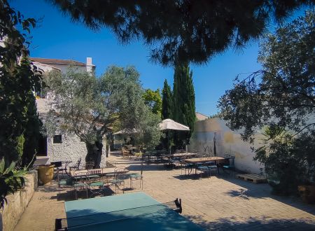 Logis Hôtel les Vignes Blanches 