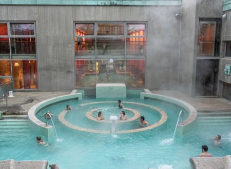 Les Bains du Couloubret, thermal water relaxation center 