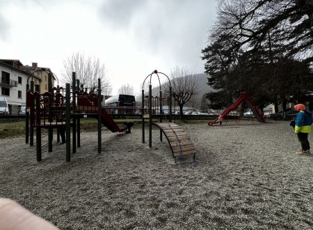 Aire de jeux Ax les Thermes 