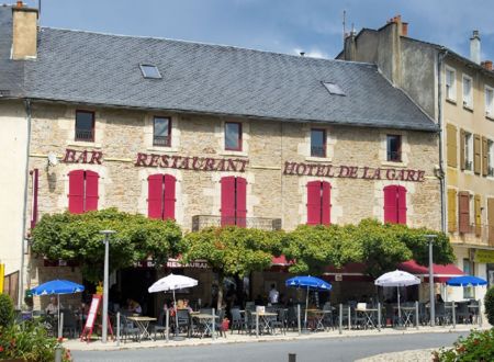 Hôtel-Restaurant de la Gare à Sévérac-le-Château 