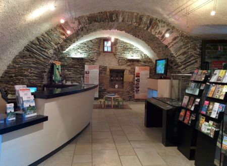 Office de Tourisme Terres d'Aveyron - Bureau d'Estaing 