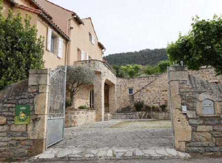 Gîtes des rochers - A L'Oustal - AYGG55 