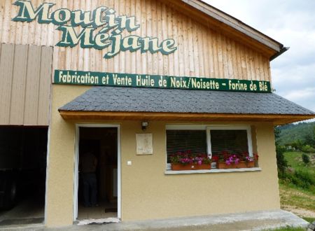 Moulin Méjane (Huile de noix, noisettes, farines bio) 