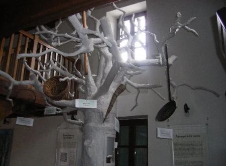 Maison de la Châtaigne/Musée des Arts Religieux 