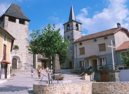 Saint Santin : Le Village double 
