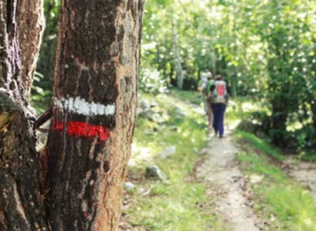 Randonnée sur les sentiers d'Auxillac – Sévérac-le-Château 