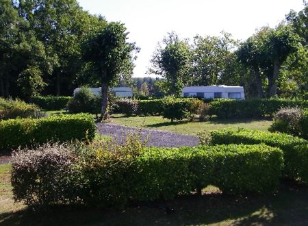 Camping municipal de Ste Geneviève sur Argence 