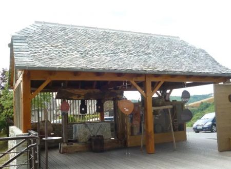 Musée des traditions populaires du Fel : Espace Marcelle Cayron 