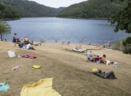 Lac de Sarrans - Laussac 