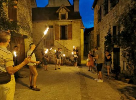Visite nocturne et contée de Villeneuve-d'Aveyron avec Michel Galaret 