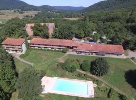 VILLAGE DE VACANCES LE BOIS PERCHE 