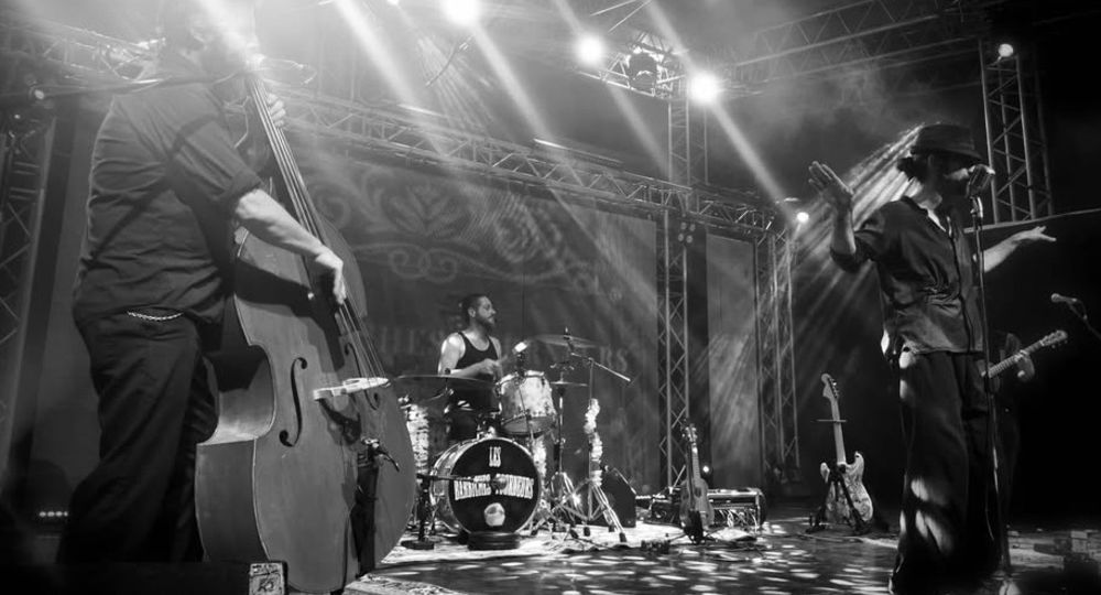 Musique live - Les barbiches Tourneurs_Le Grau-du-Roi