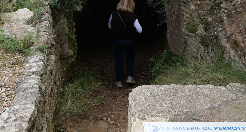 Sentier de l'aqueduc et des tunnels romains_Saint-Bonnet-du-Gard