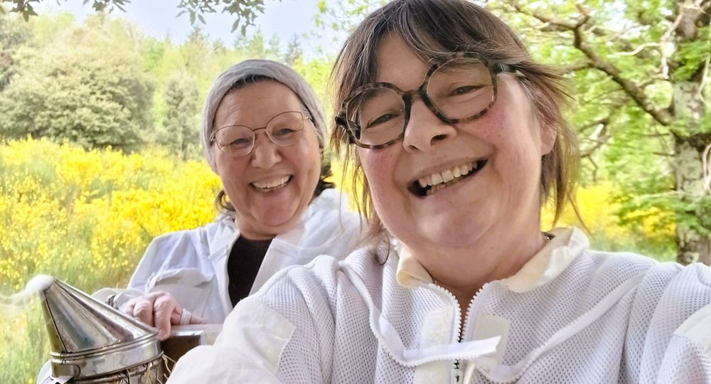 Abelha & Tchot_Sauve