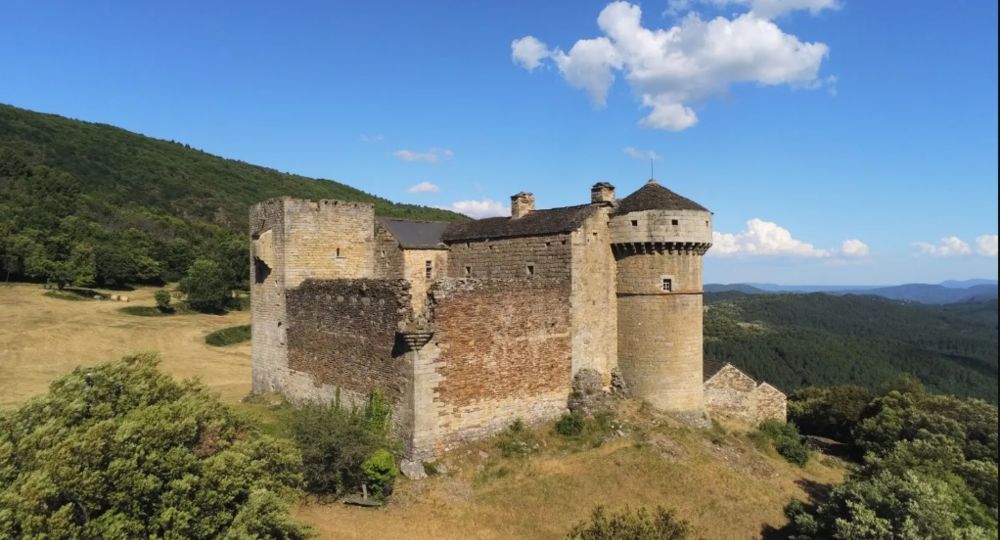 Château du Cheylard d'Aujac_Aujac