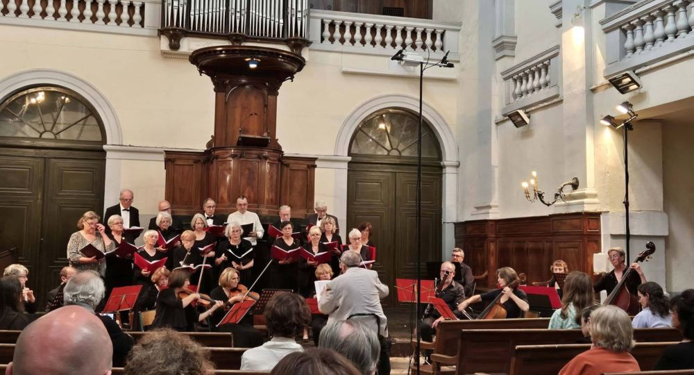 Concert par l’ensemble vocal et instrumental « La Croche-Choeur »sous la direction de Jean-Paul Claux.