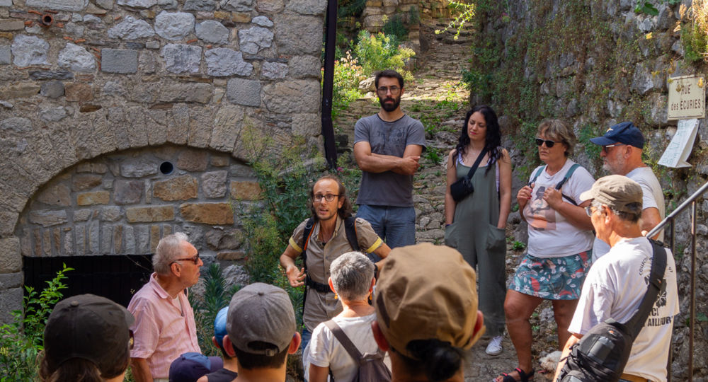 Banne, village de caractère et dégustation de vins_Joyeuse