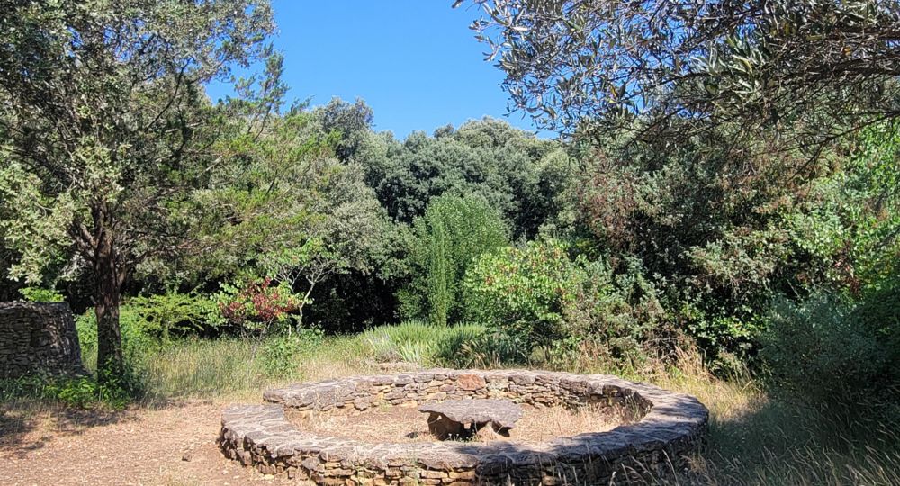 Le sentier des Capitelles de Blauzac_Blauzac