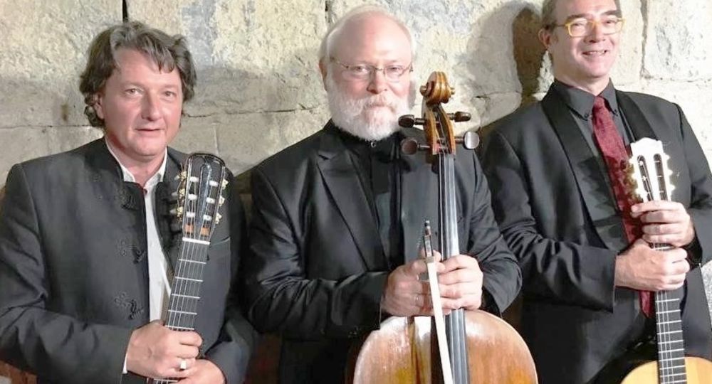 Trio InBreve