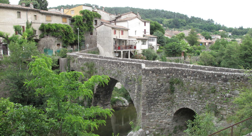 Lasalle, village des justes, visite guidée par le Club cévenol_Lasalle