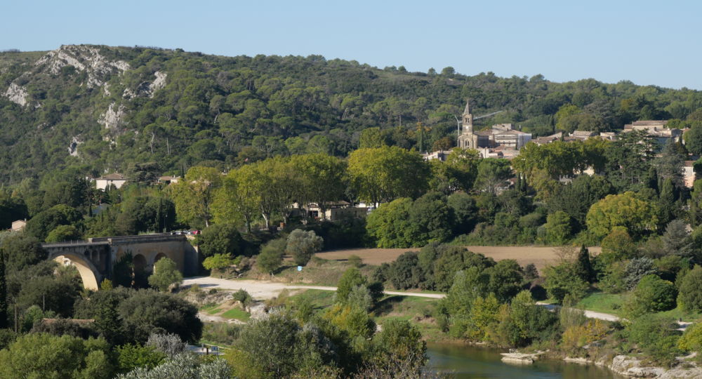 Boucle de l'Uzège Pont du Gard – variante courte_Uzès