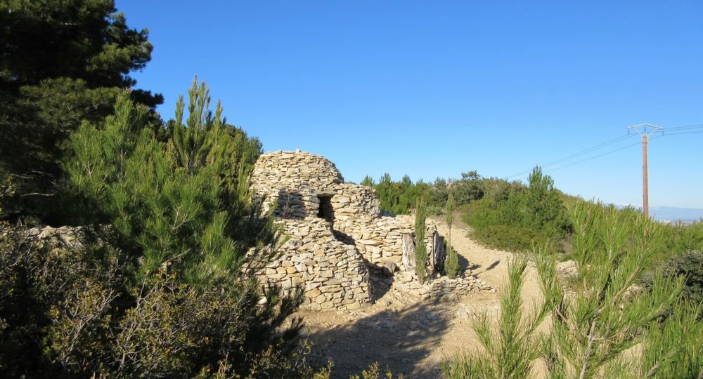 Avril en balade - Aramon