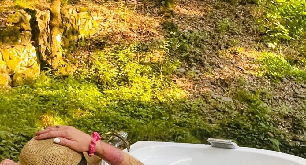 Bain à remous sur la terrasse
