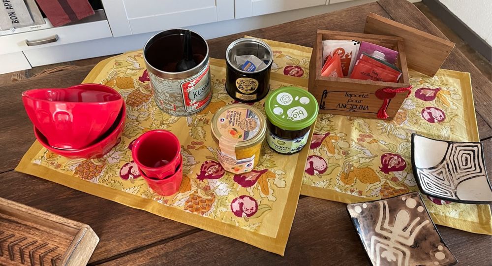 Comptoir central dans la cuisisne