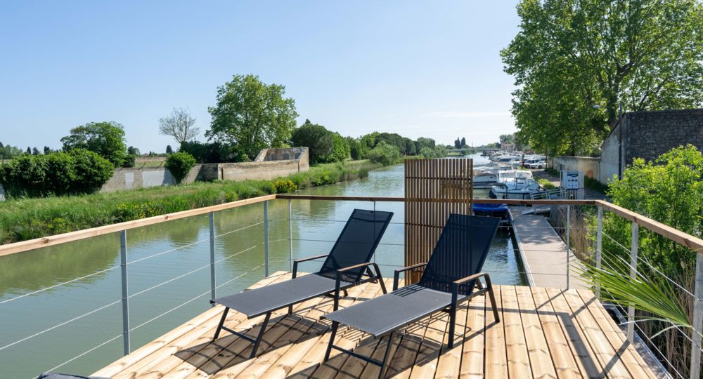 Houseboat Camargue_Saint-Gilles