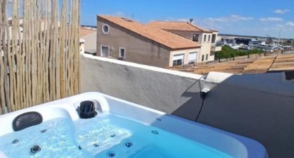 Hôtel Quai d'Azur_Le Grau-du-Roi