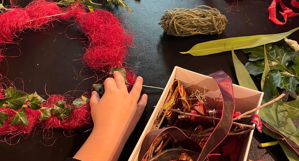 Atelier créatif : guirlande de Noël naturelle_Villeneuve-lez-Avignon