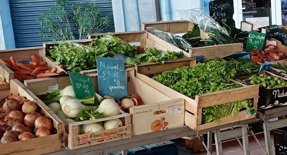 Marché hebdomadaire de St Christol lez Alès_Saint-Christol-lès-Alès