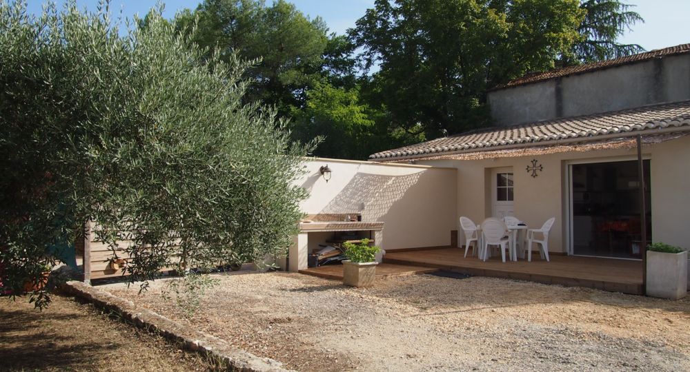 l'olivette prés du pont du gard