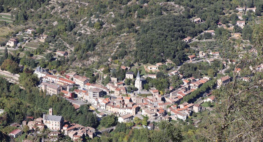 Arre, village cévenol au départ du Trail d'Arre